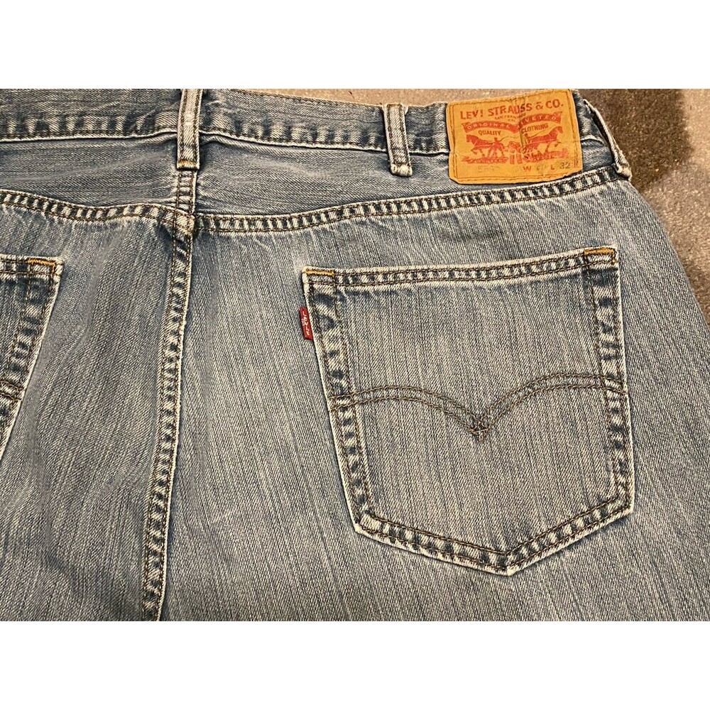 Levi's 559 Jeans Mens 39” Blue Denim Levis 100% Cotton - Picture 3 of 16